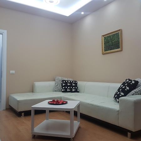 City Center Apartment Tirana Exterior photo