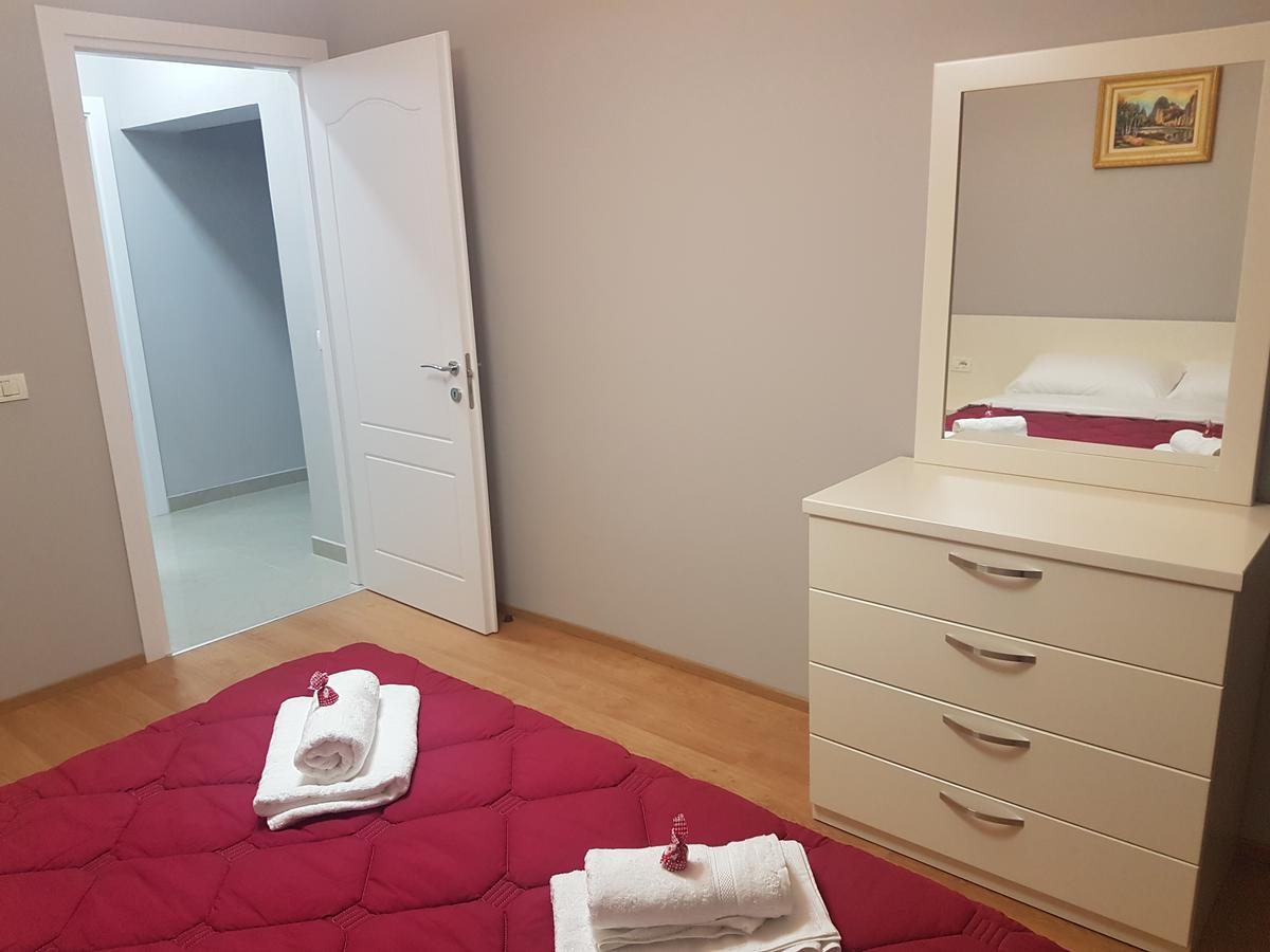 City Center Apartment Tirana Exterior photo
