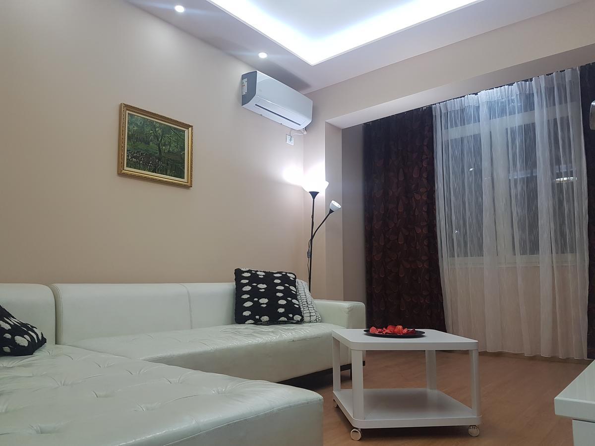 City Center Apartment Tirana Exterior photo