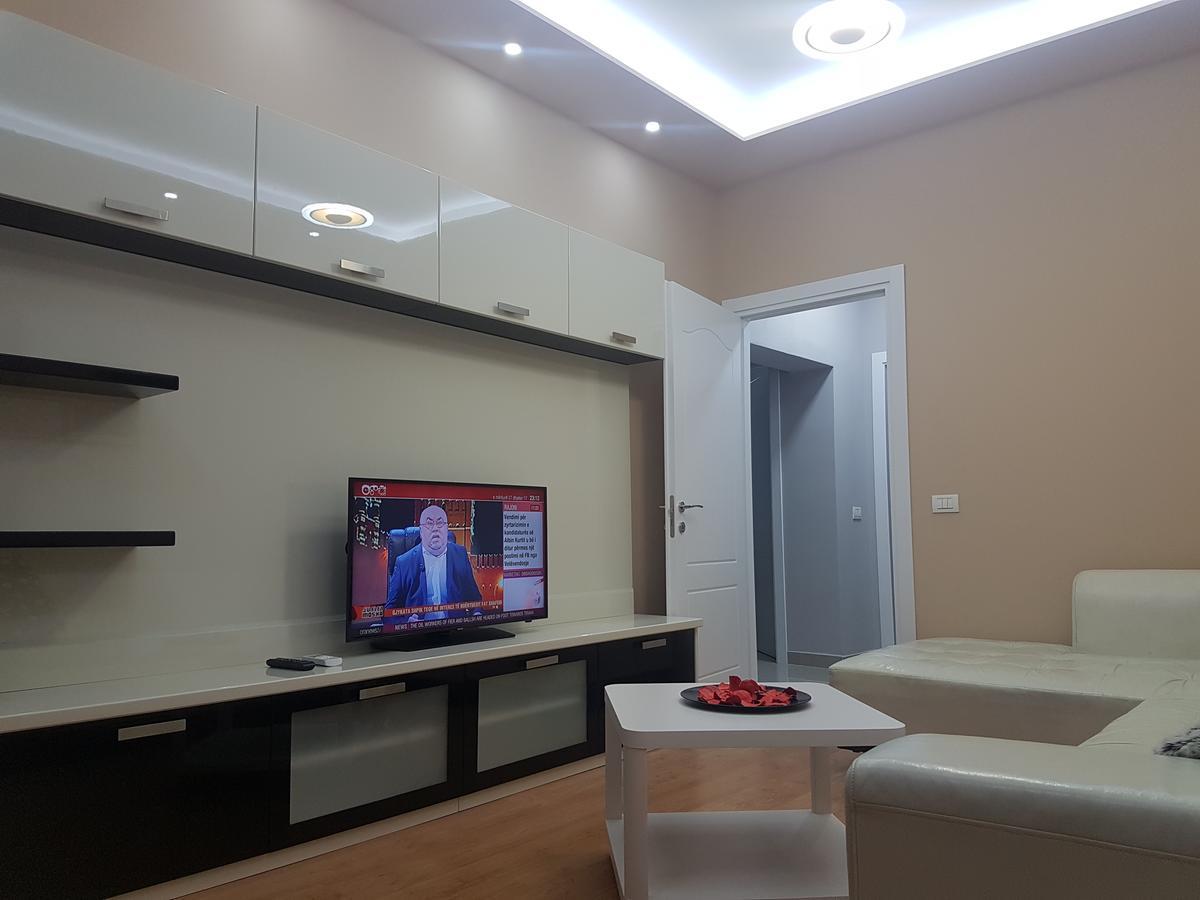 City Center Apartment Tirana Exterior photo